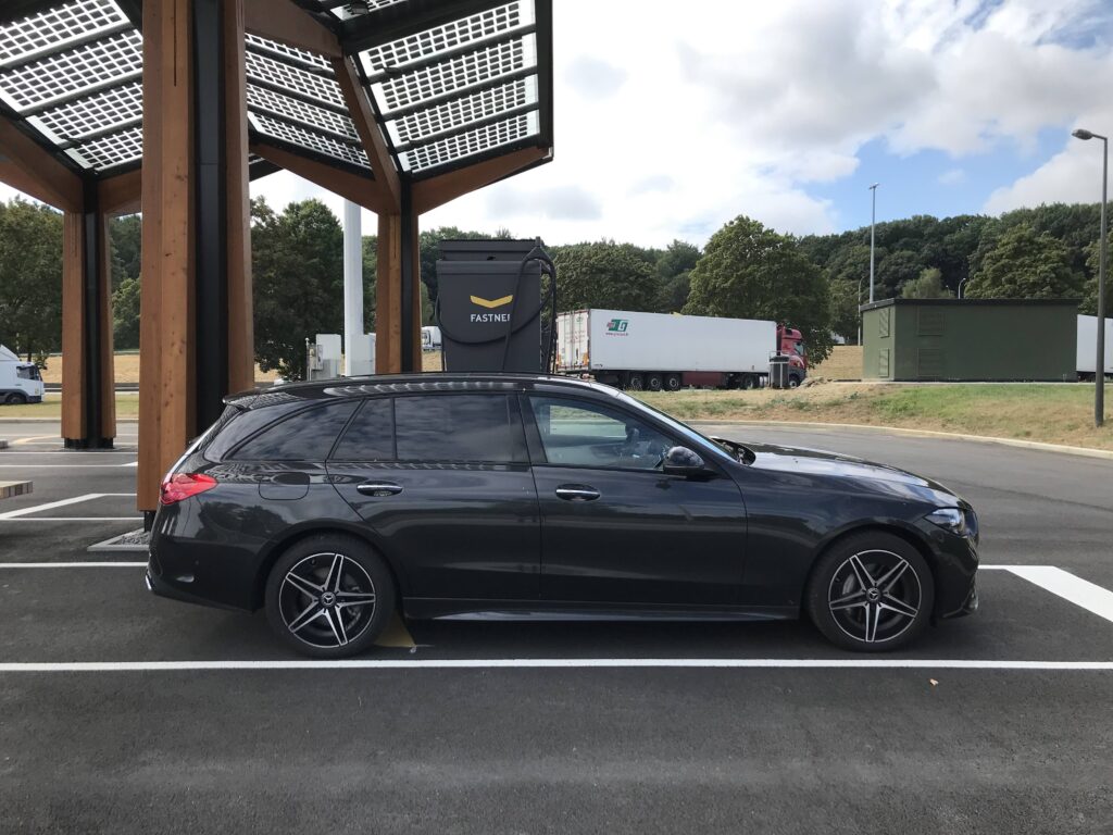 Mercedes C-Klasse C 300 e break plug-in hybride