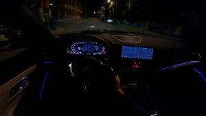 BMW 330d touring night drive