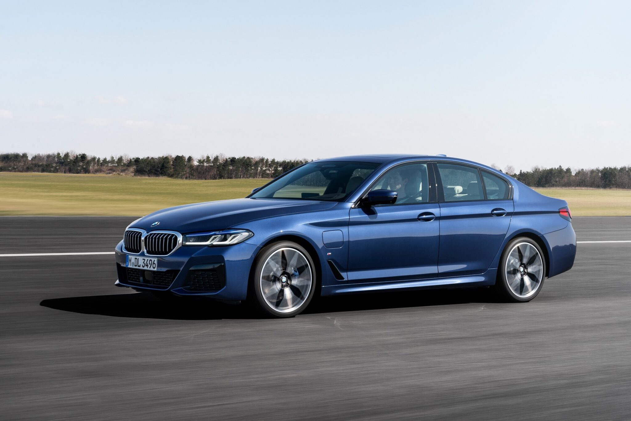 RIJBEREIK TEST BMW 530e XDRIVE TOURING PLUG-IN HYBRID - Proefritten