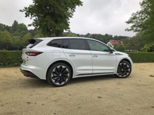 SKODA ENYAQ iV 80x