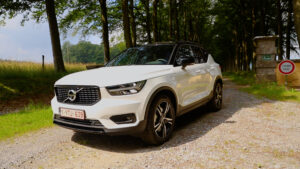 ACTIERADIUS TEST VOLVO XC40 T4 RECHARGE PLUG-IN HYBRIDE