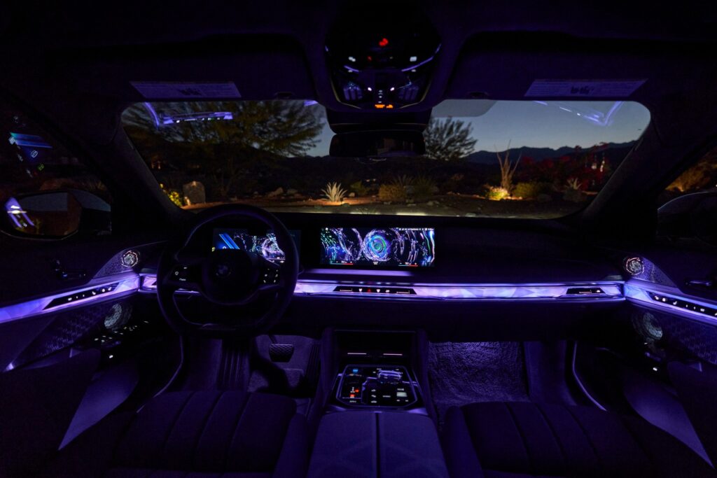 2023 BMW I7 NIGHT DRIVE & DEMO AMBIENT LIGHTING - Proefritten