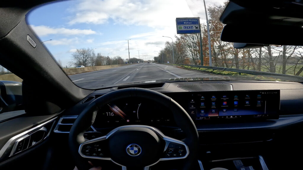 2024 BMW i4 eDRIVE40 GRAN COUPÉ RANGE TEST HIGHWAY