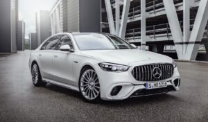 MERCEDES-AMG S 63 E PERFORMANCE SEDAN