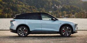 NIO EL6 long range