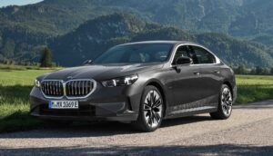 BMW 550e XDRIVE PLUG-IN HYBRIDE