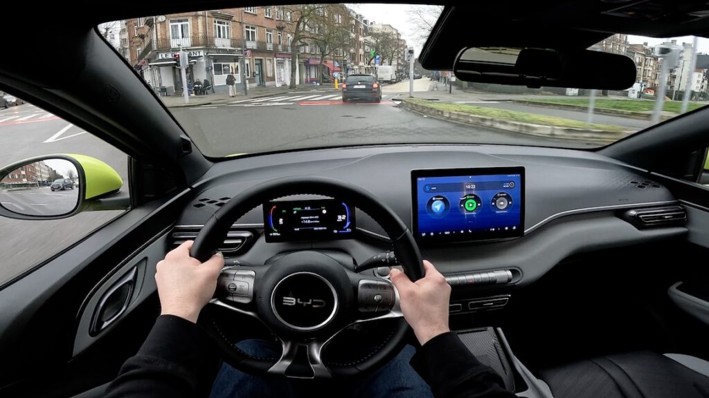 BYD Dolphin Surf Rijbereik stad